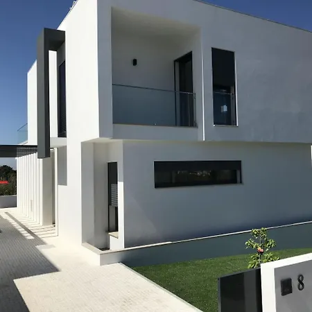 Vila Comfortable In Coto With Swimming Pool *