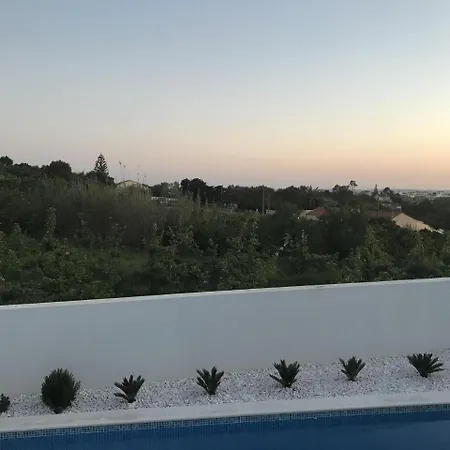 Comfortable In Coto With Swimming Pool Vila