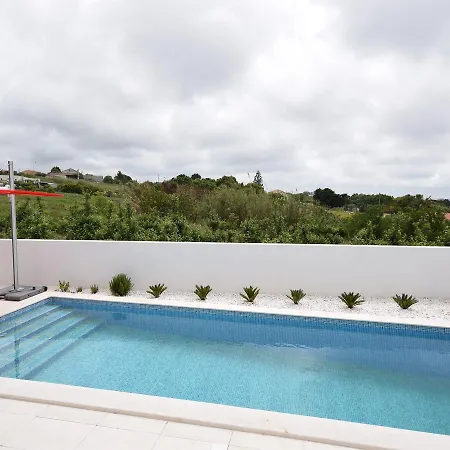 Vila Comfortable In Coto With Swimming Pool Coto (Leiria)